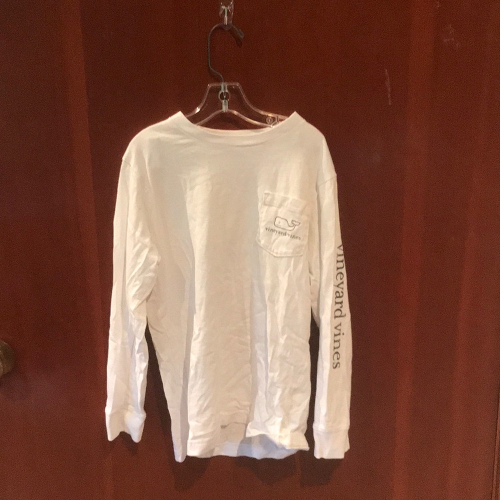 White Vineyard Vines long sleeve